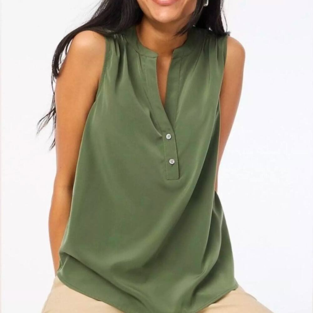 J. Crew Popover V Neck Olive Green with Buttons S